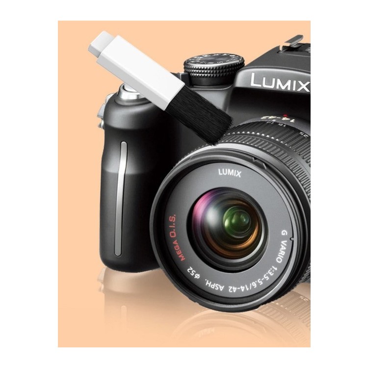 Offerte Kit Pulizia Lenti Fotografiche a Genova | Accessori per la Pulizia di Lenti e Fotocamere